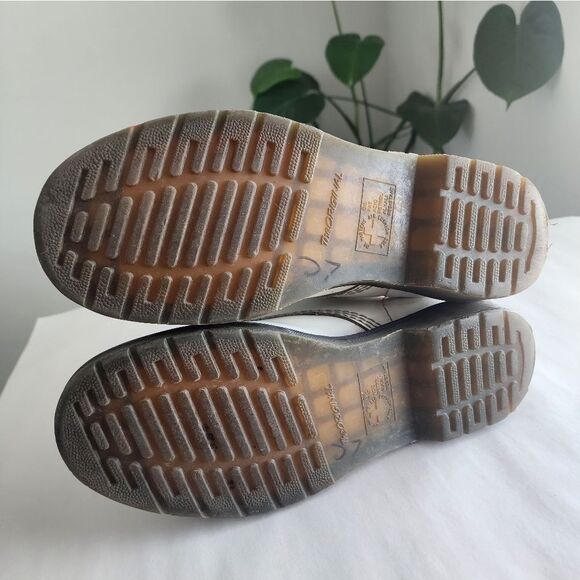 Dr. Martens White Patent Leather Lace Up Boots Women Sz 7 - Picture 3 of 7